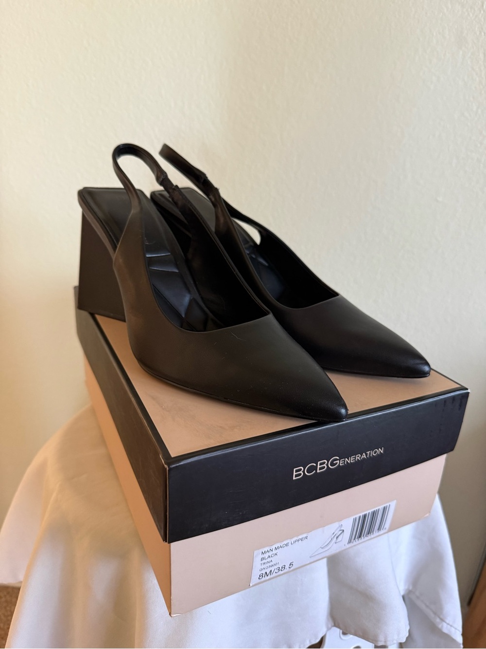 BCBGeneration Black Pointed-Toe Slingback Block Heels